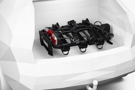 Thule OUTPACE bike carrier for 3 bikes on tow bar