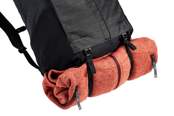 Thule Nanum 18L hiking backpack, black