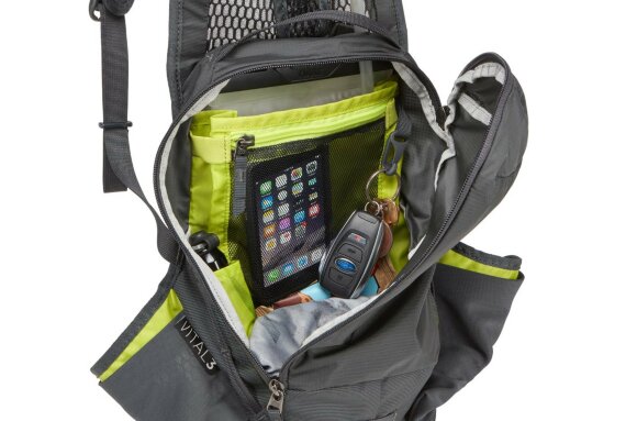 Thule Vital 6L Hydration Backpack, Black